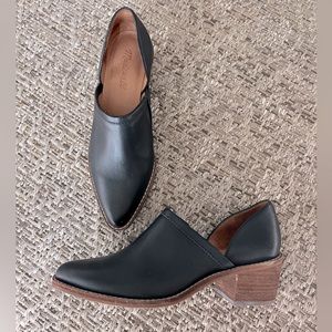 Madewell Shoes - The Brady Lowcut Bootie in Black - Size 6.5
